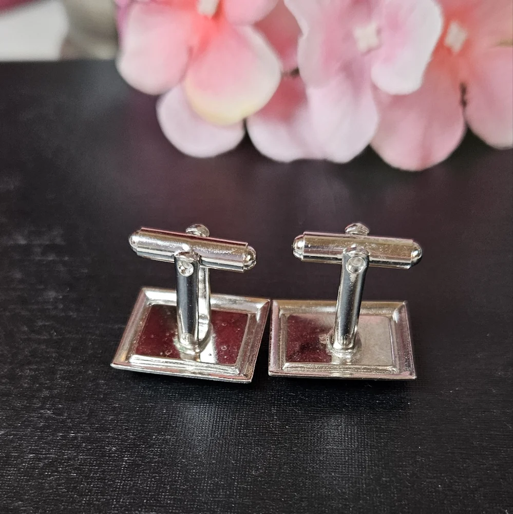 Vintage Art Deco Glass Crystal Black & Silver Cuff Links